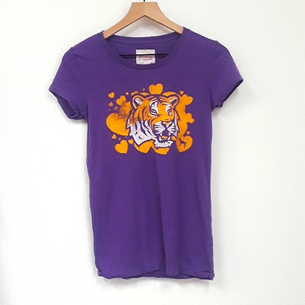 Pink - M - LSU Tigers - Purple T-shirt